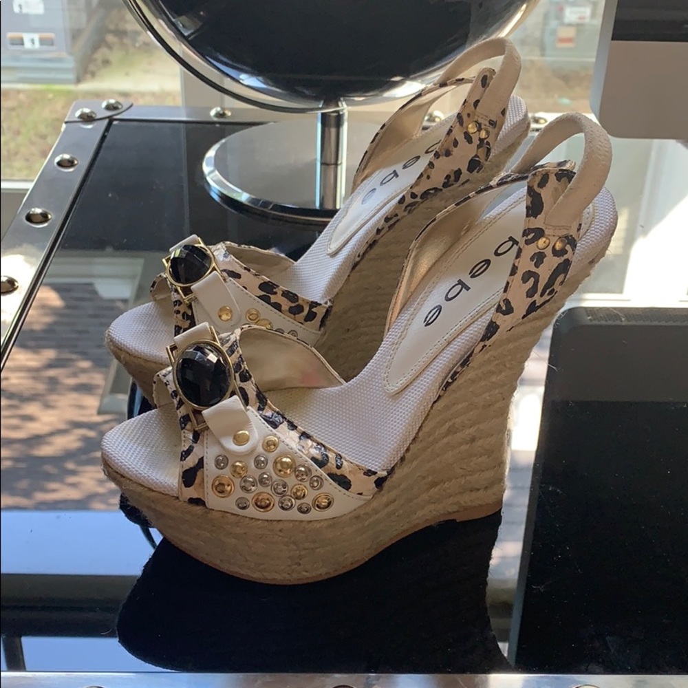 Bebe Leopard print wedge